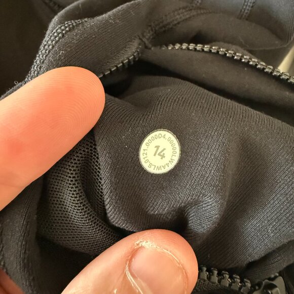 Lululemon Define Jacket Black Size 14 Color: Black - Picture 3 of 4